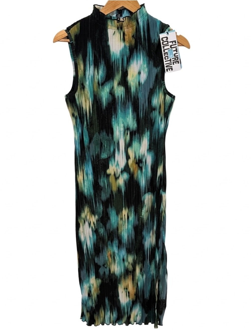 *NWT* Future Collective Women's Multicolor Sleeveless Dress